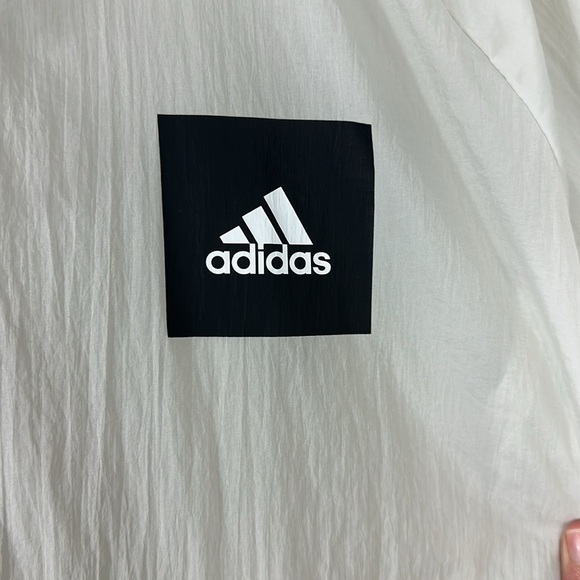 Adidas Originals Water Repellent Nylon Hoodie Pullover Medium - Picture 3 of 10